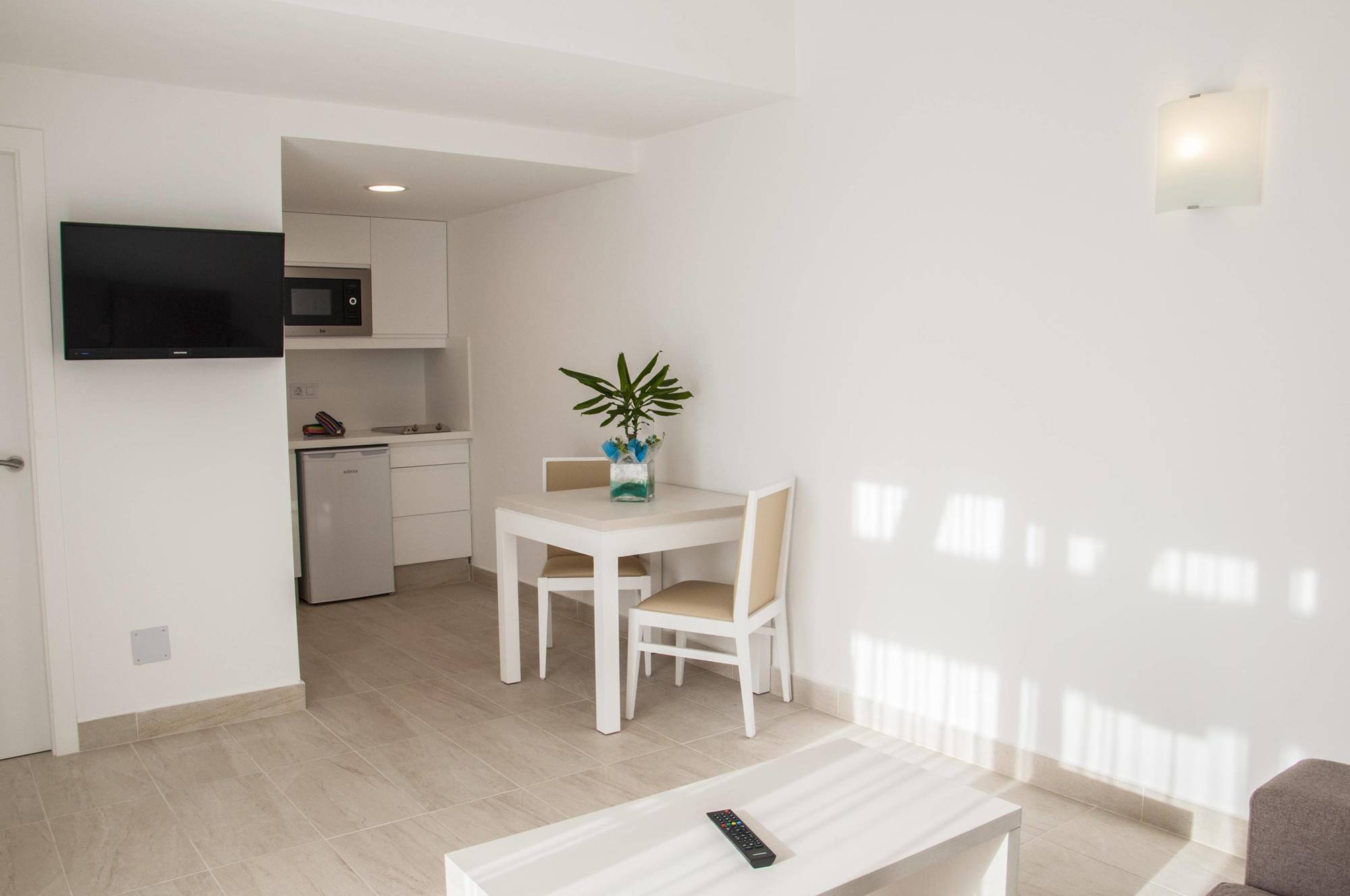 Aparthotel Sagitario Menorca Mar Adults Only Cala en Bosch